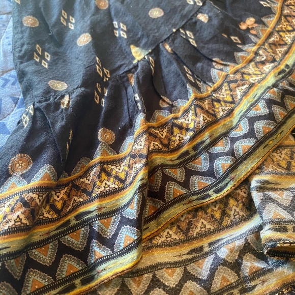 Farm Rio dress size S - Picture 2 of 6